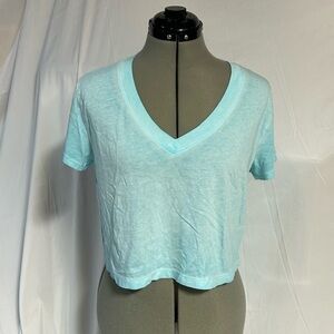 Teal blue crop v-neck Tshirt. Wild Fable